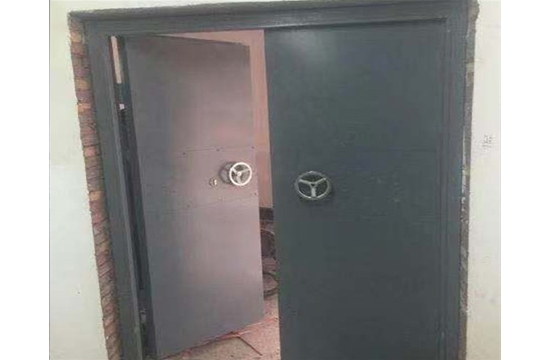 隧道防護(hù)門(mén)